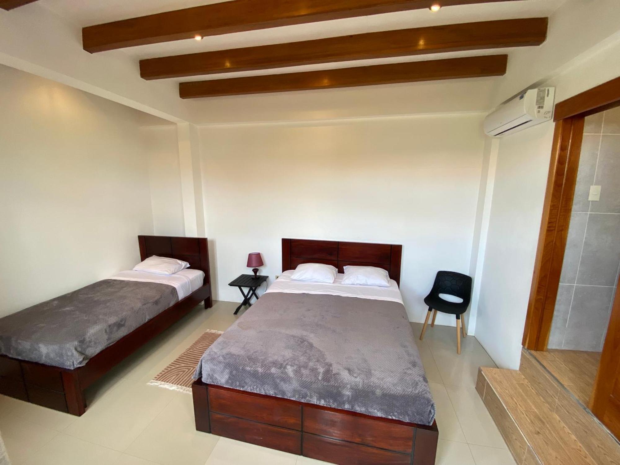 Black Pearl Puerto Villamil Ngoại thất bức ảnh